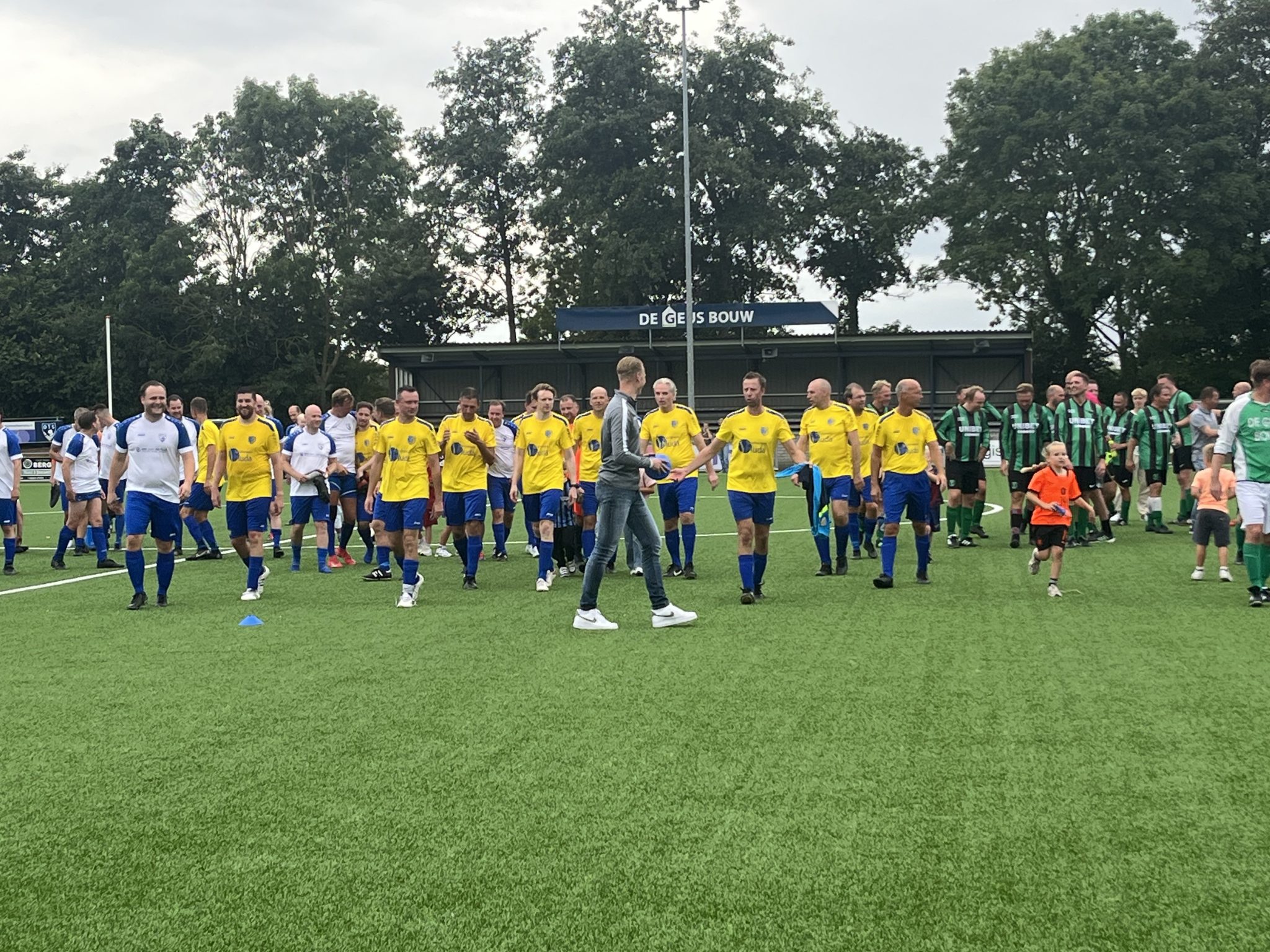 LSVV Veteranen prolongeren titel Zuurkoolcup