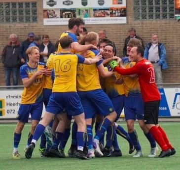 LSVV 2 viert kampioenschap!
