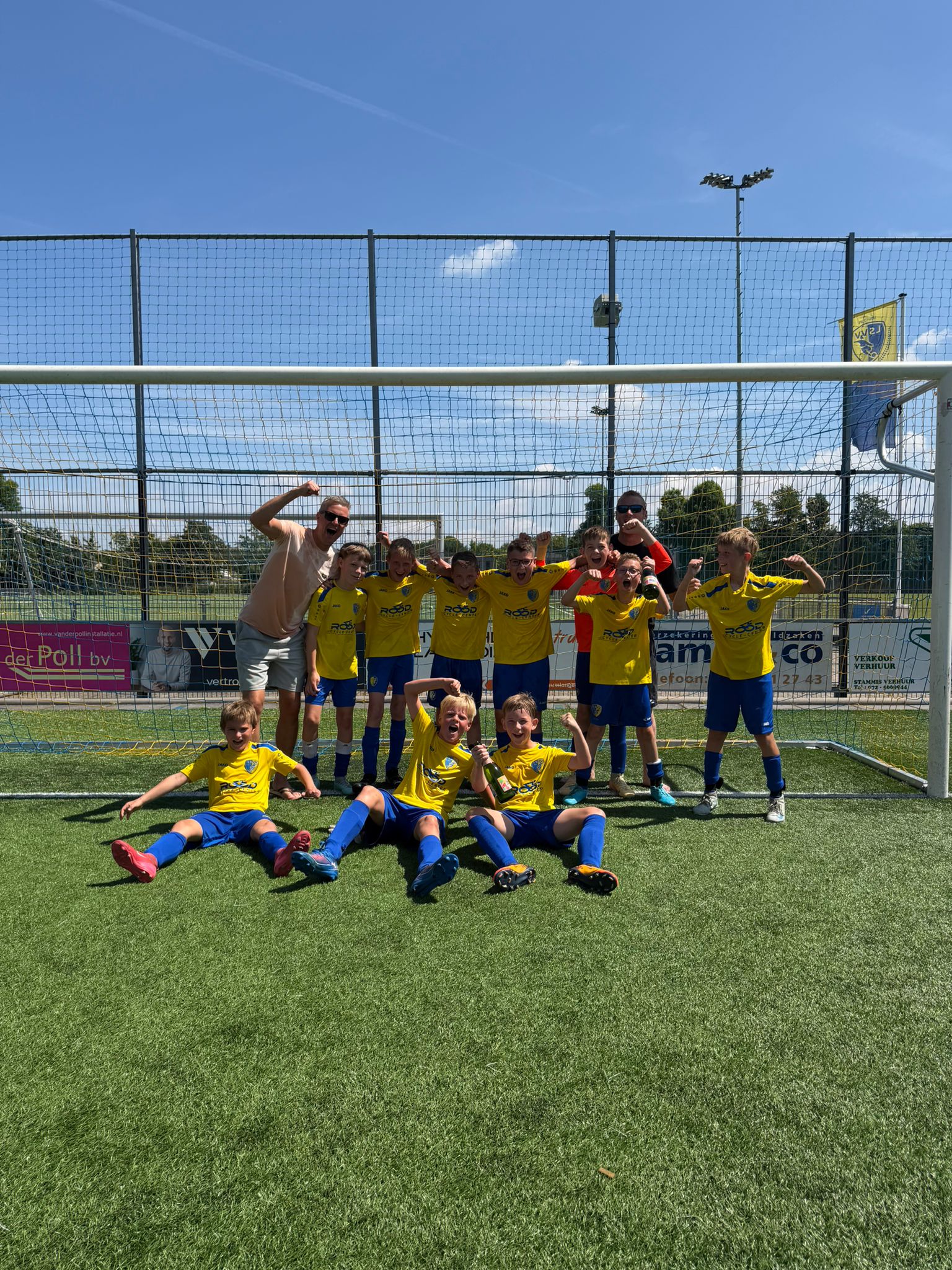 De JO11-1 en JO19-3 sluiten het seizoen af met het kampioenschap